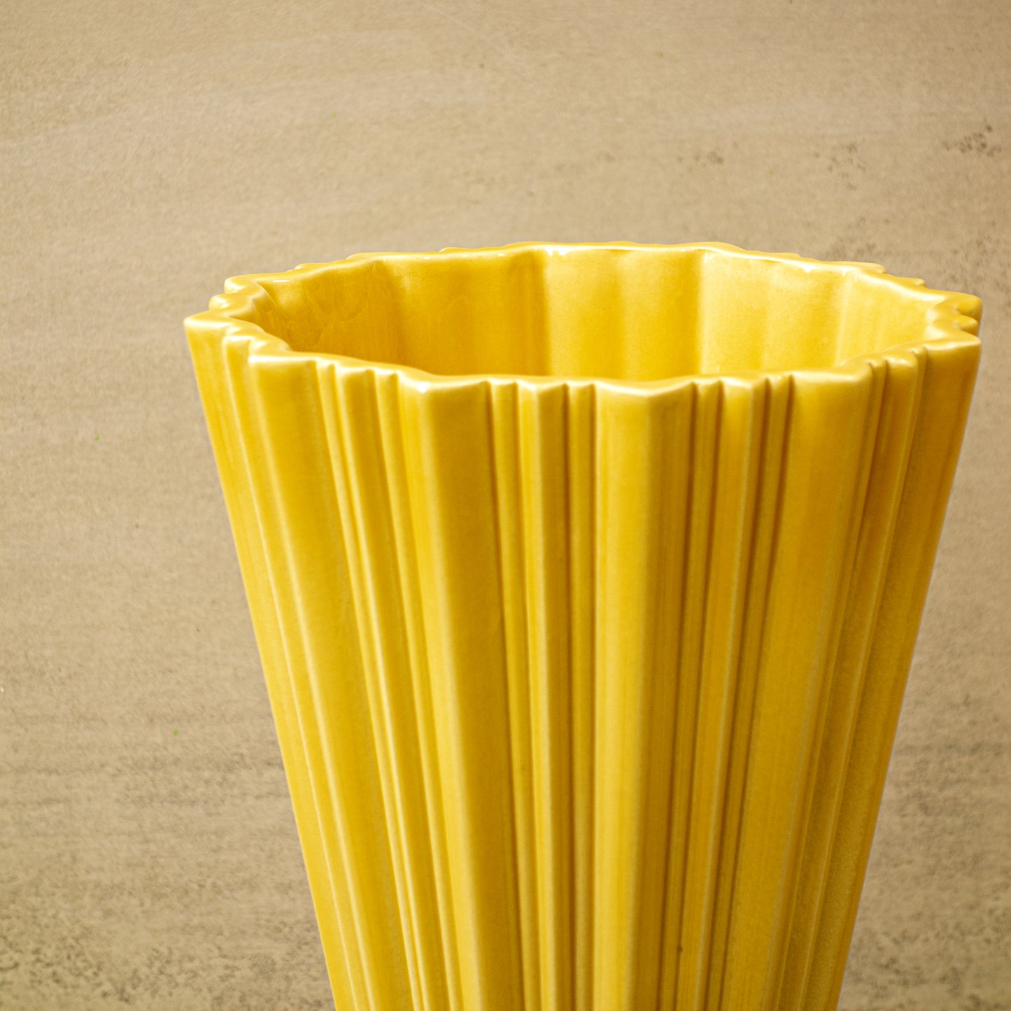 Lamp, Sunny yellow and black